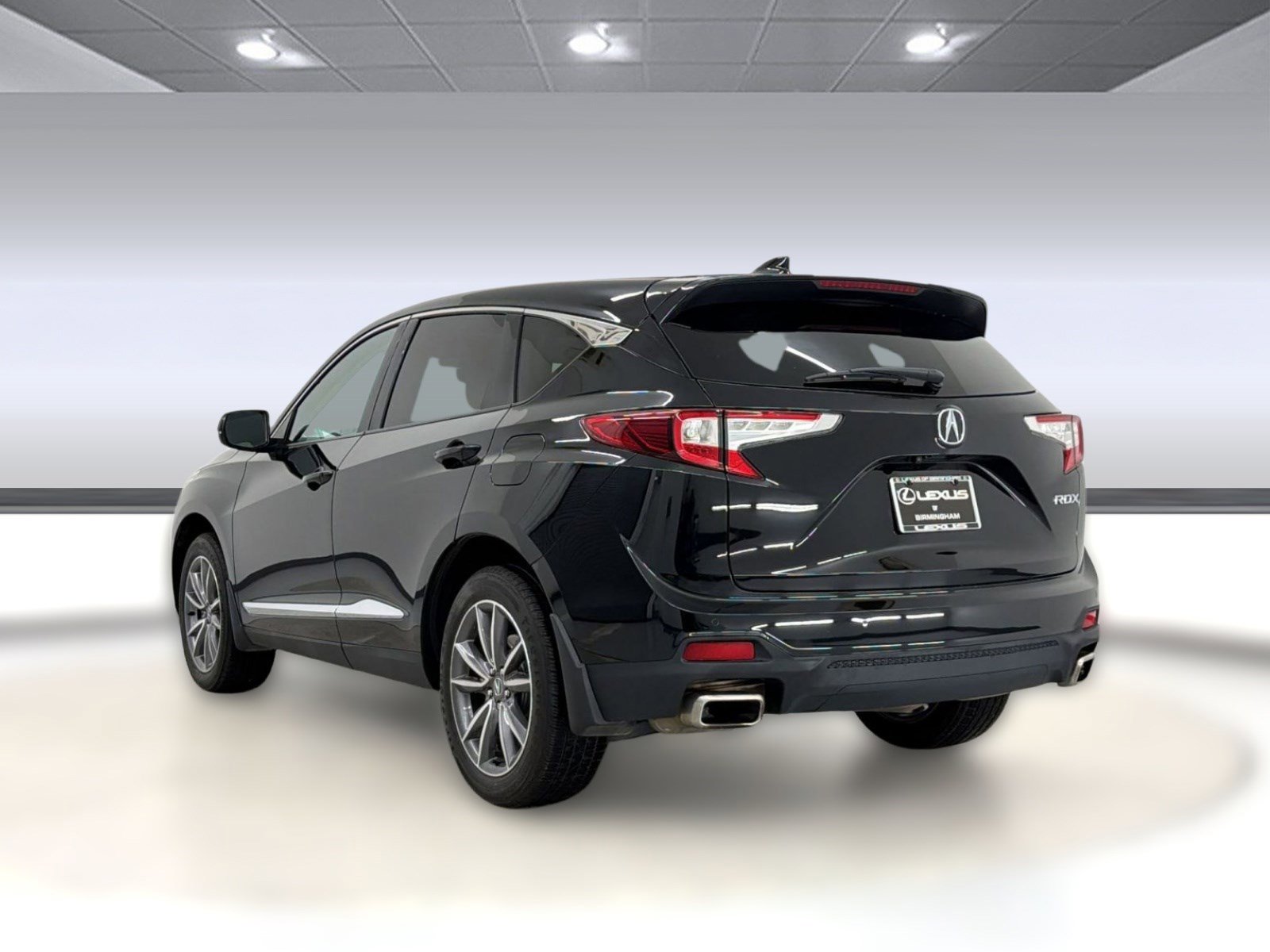 Used 2022 Acura RDX FWD w/ Technology Package image 3