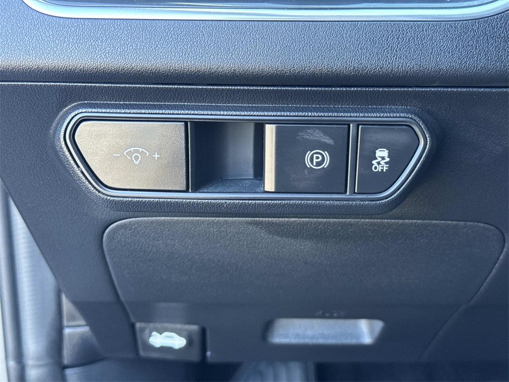 Certified 2025 Kia K4 EX image 34