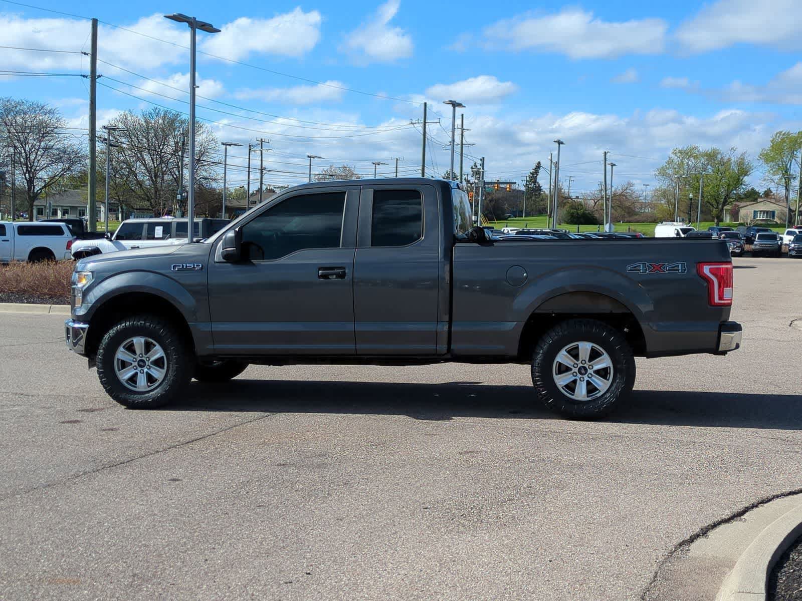 Used 2015 Ford F150 XL w/ Equipment Group 101A Mid AWD/4WD image 5