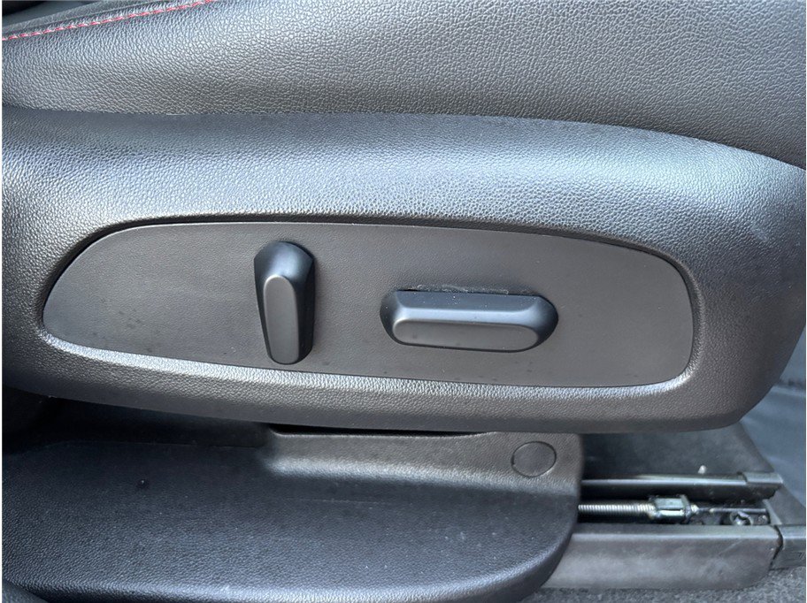 Used 2019 Chevrolet Blazer RS w/ Sun and Wheels Package image 41