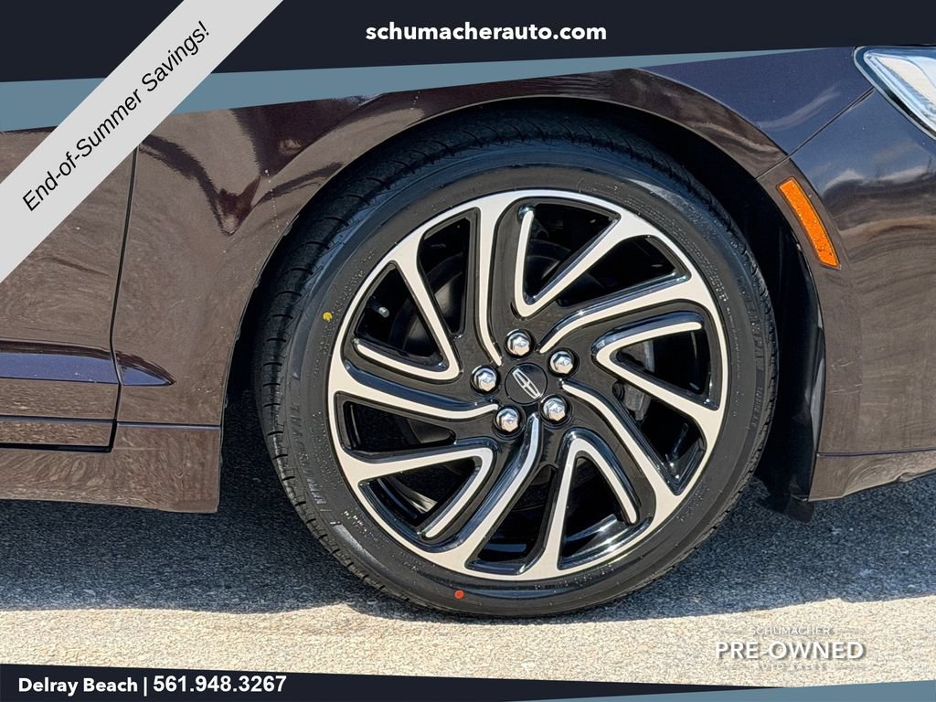 Used 2020 Lincoln MKZ w/ Convenience Package FWD image 9