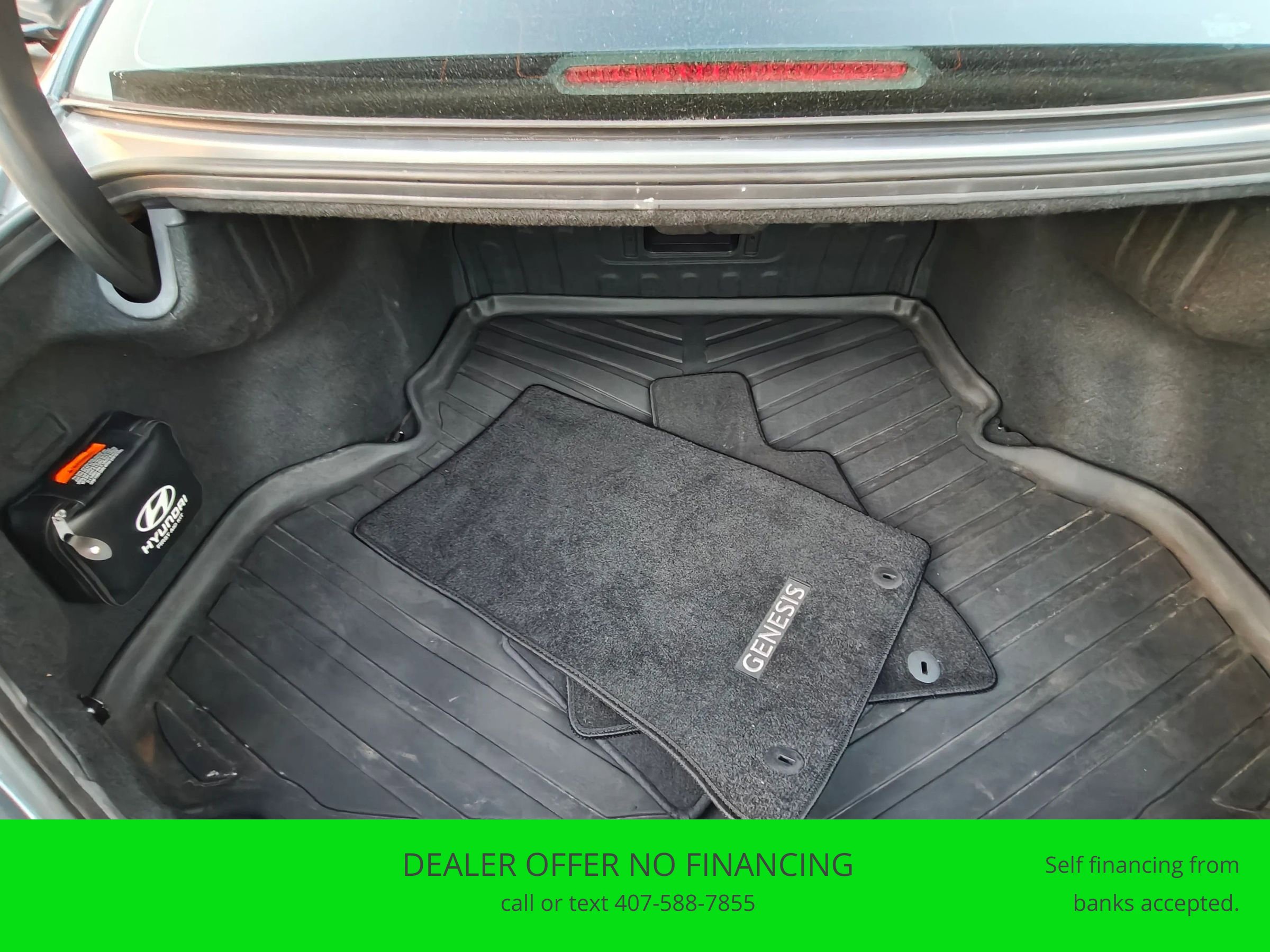 Used 2013 Hyundai Genesis 3.8 w/ Premium Pkg image 13