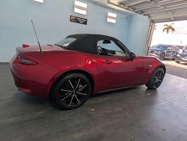 Used 2025 MAZDA MX-5 Miata Grand Touring image 12