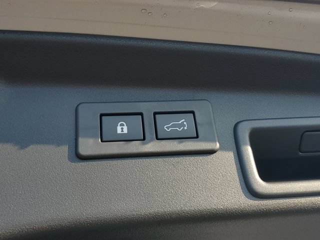 New 2026 Subaru Outback Touring XT AWD/4WD image 10