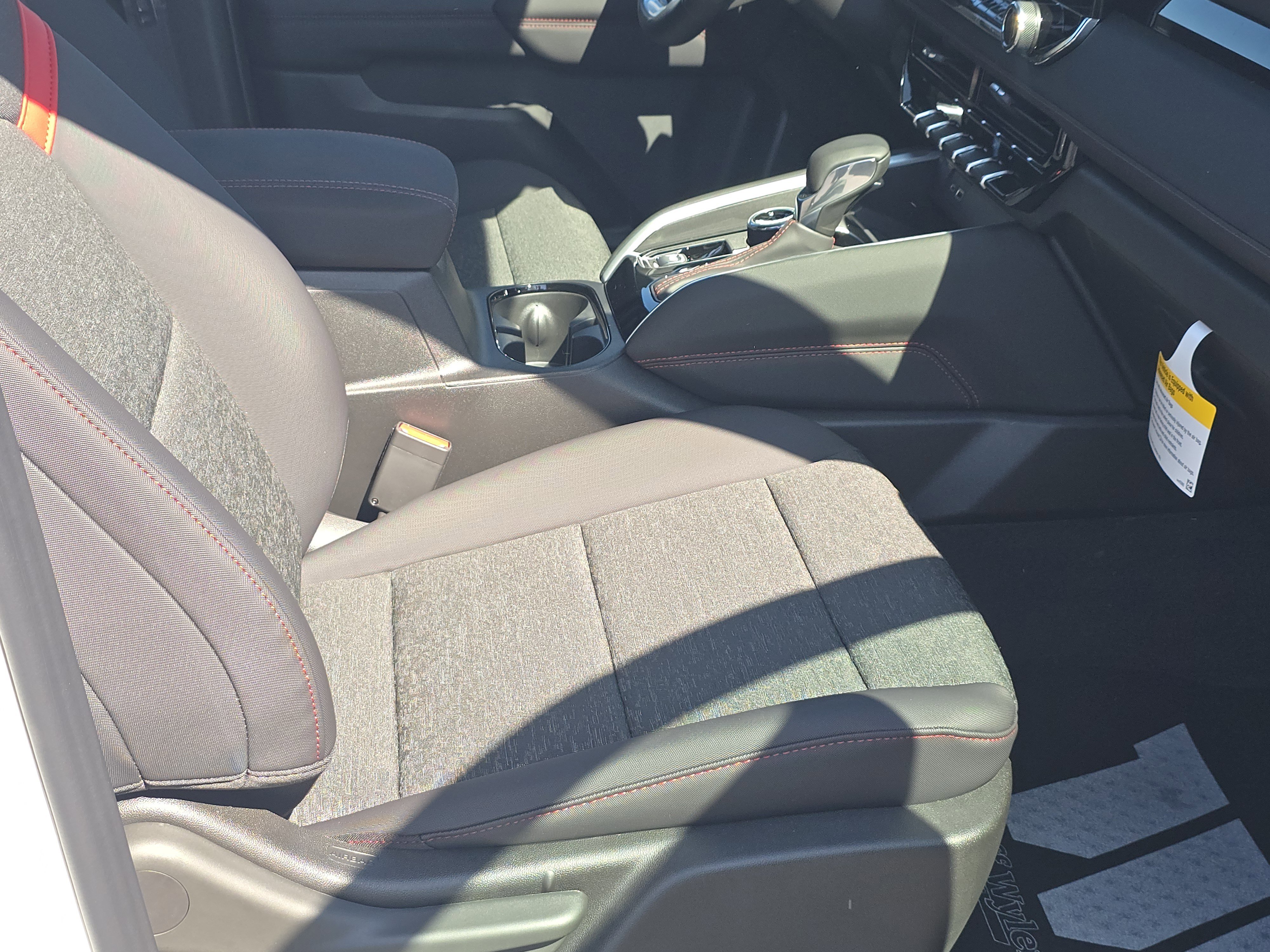 New 2026 Chevrolet Colorado Z71 image 23