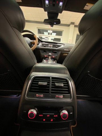 Used 2017 Audi RS 7 Performance w/ Driver Assistance Package image 32