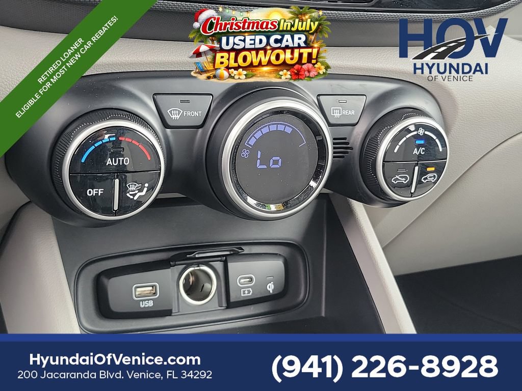 Certified 2026 Hyundai Venue SEL FWD image 24