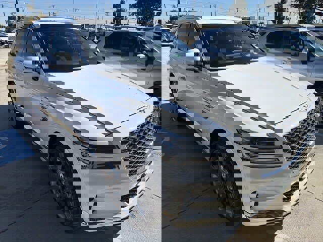 Used 2022 Genesis GV80 2.5T w/ Prestige Package 04