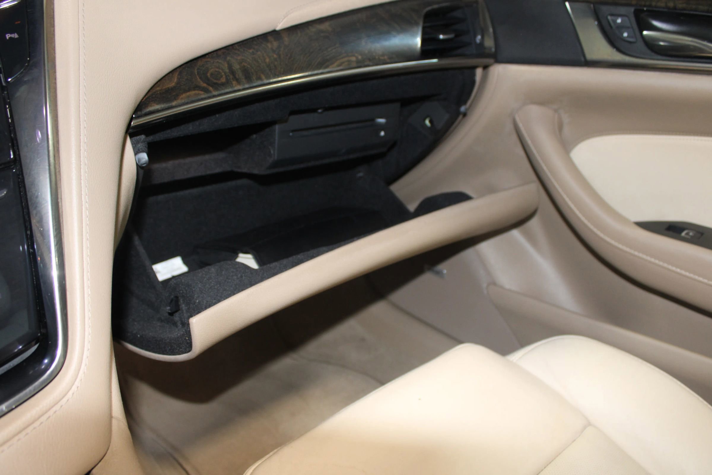 Used 2014 Cadillac CTS Luxury RWD image 20