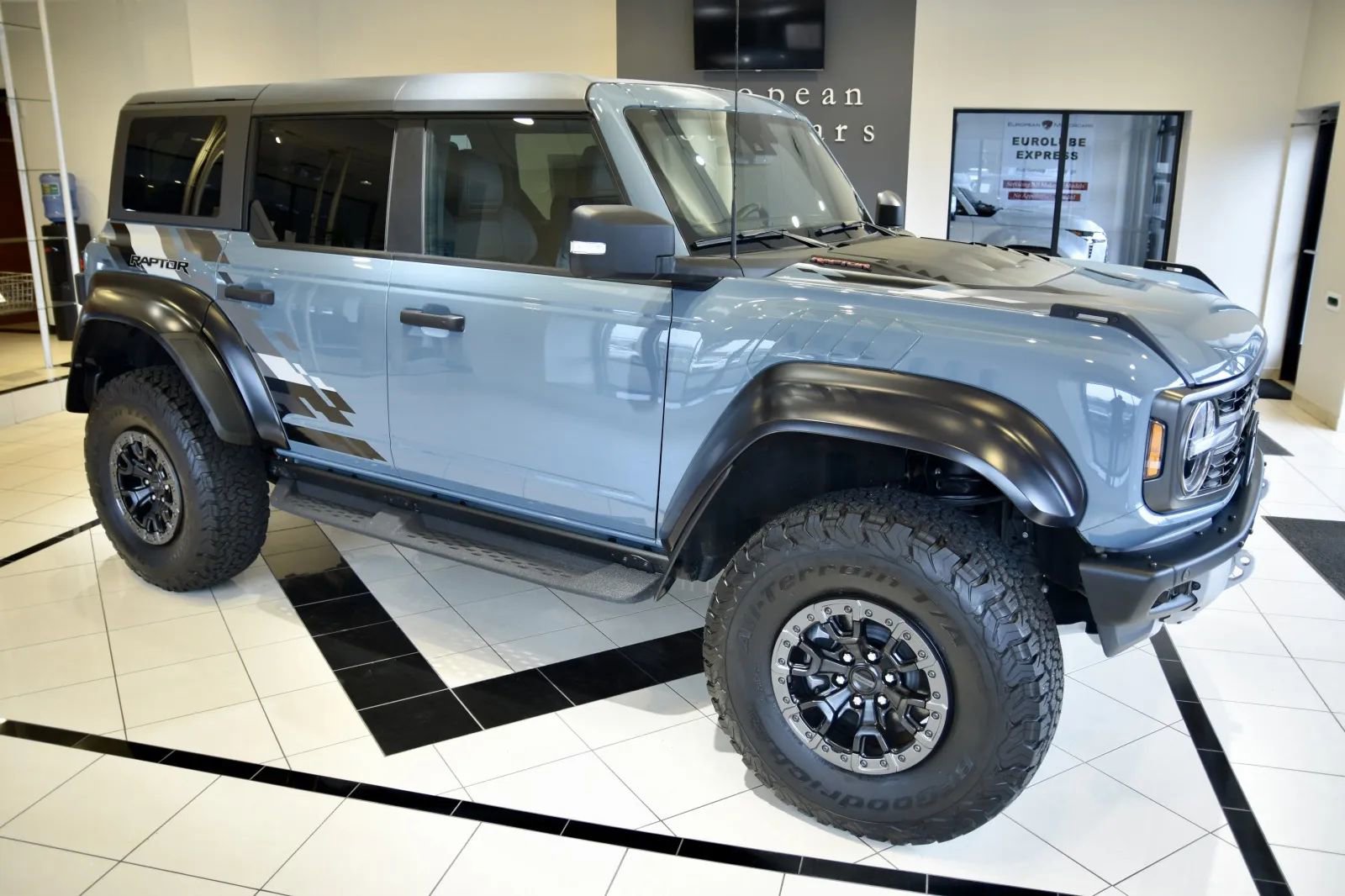 Used 2023 Ford Bronco Raptor image 7