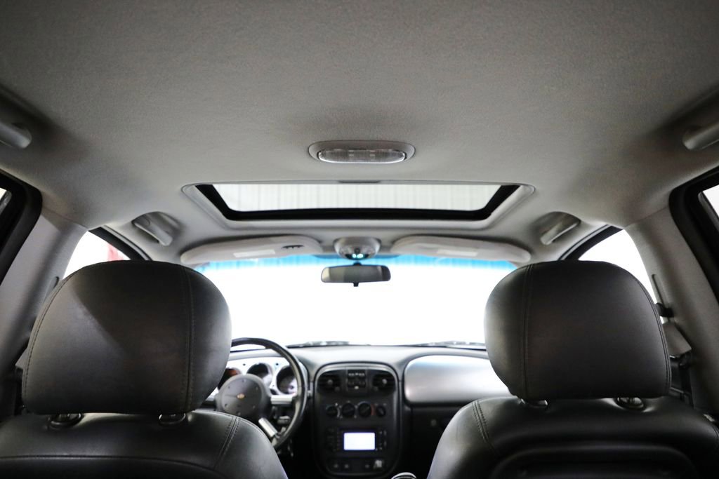 Used 2005 Chrysler PT Cruiser GT w/ Chrome Accents Group image 13