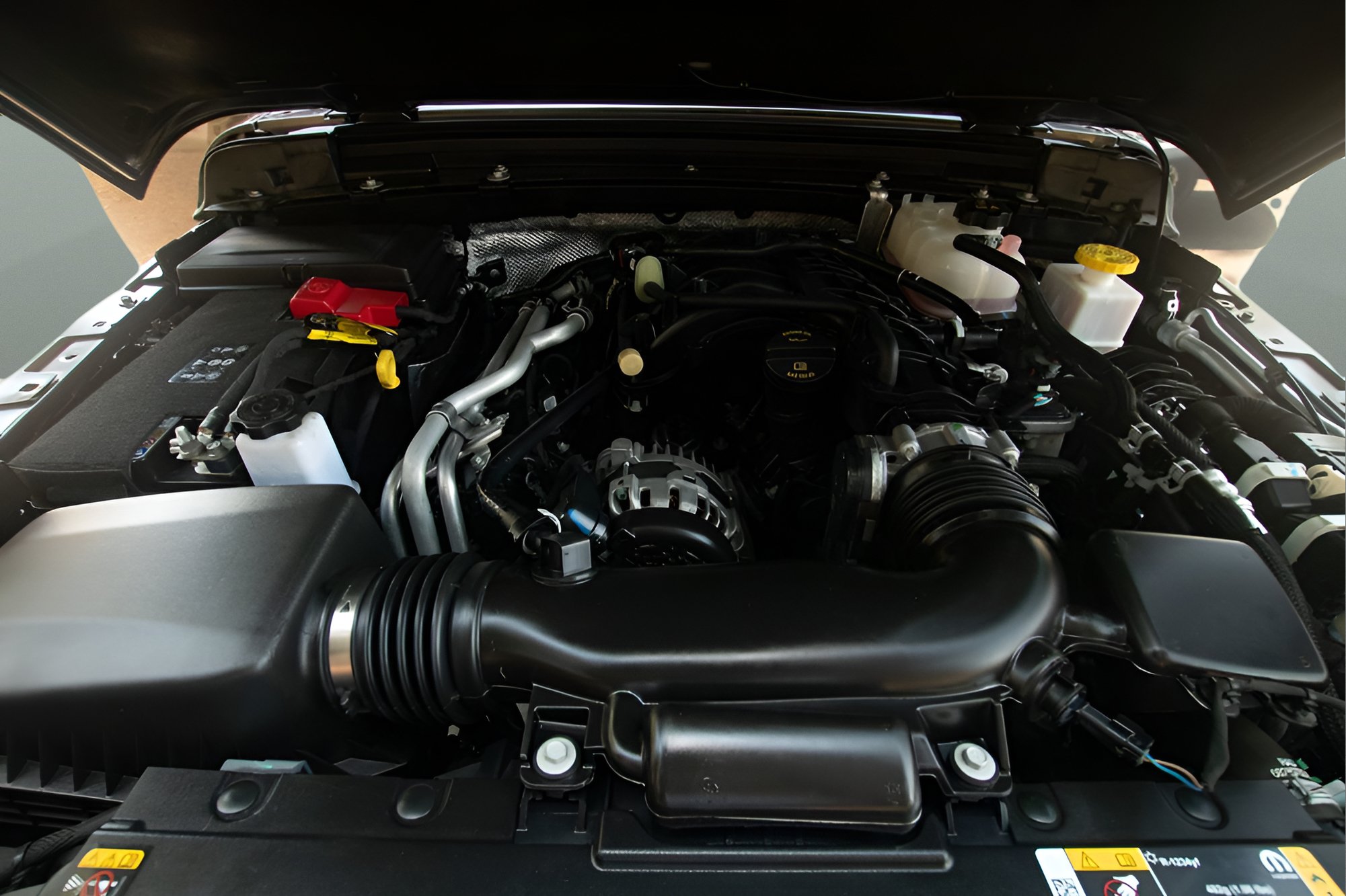 Used 2024 Jeep Gladiator Sport AWD/4WD image 35