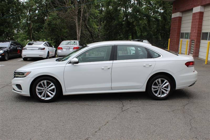 Used 2020 Volkswagen Passat 2.0T SE FWD image 5