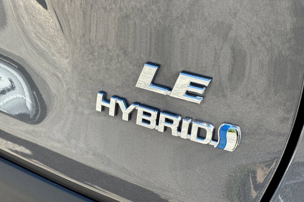 Certified 2024 Toyota RAV4 LE AWD/4WD image 25