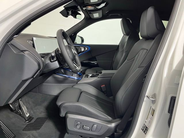 New 2026 BMW X3 xDrive30 w/ M Sport Package AWD/4WD image 11