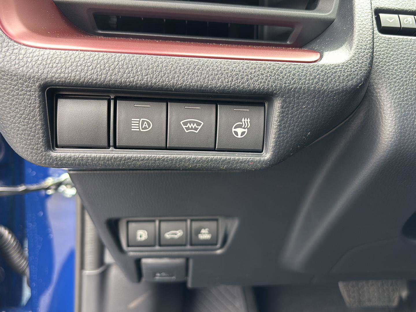 New 2026 Toyota Prius Plug-In Hybrid FWD image 22