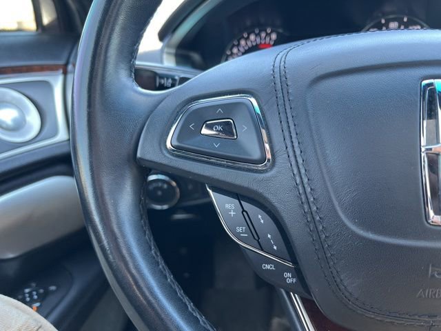 Used 2019 Lincoln MKZ Reserve w/ Luxury Package AWD/4WD image 17