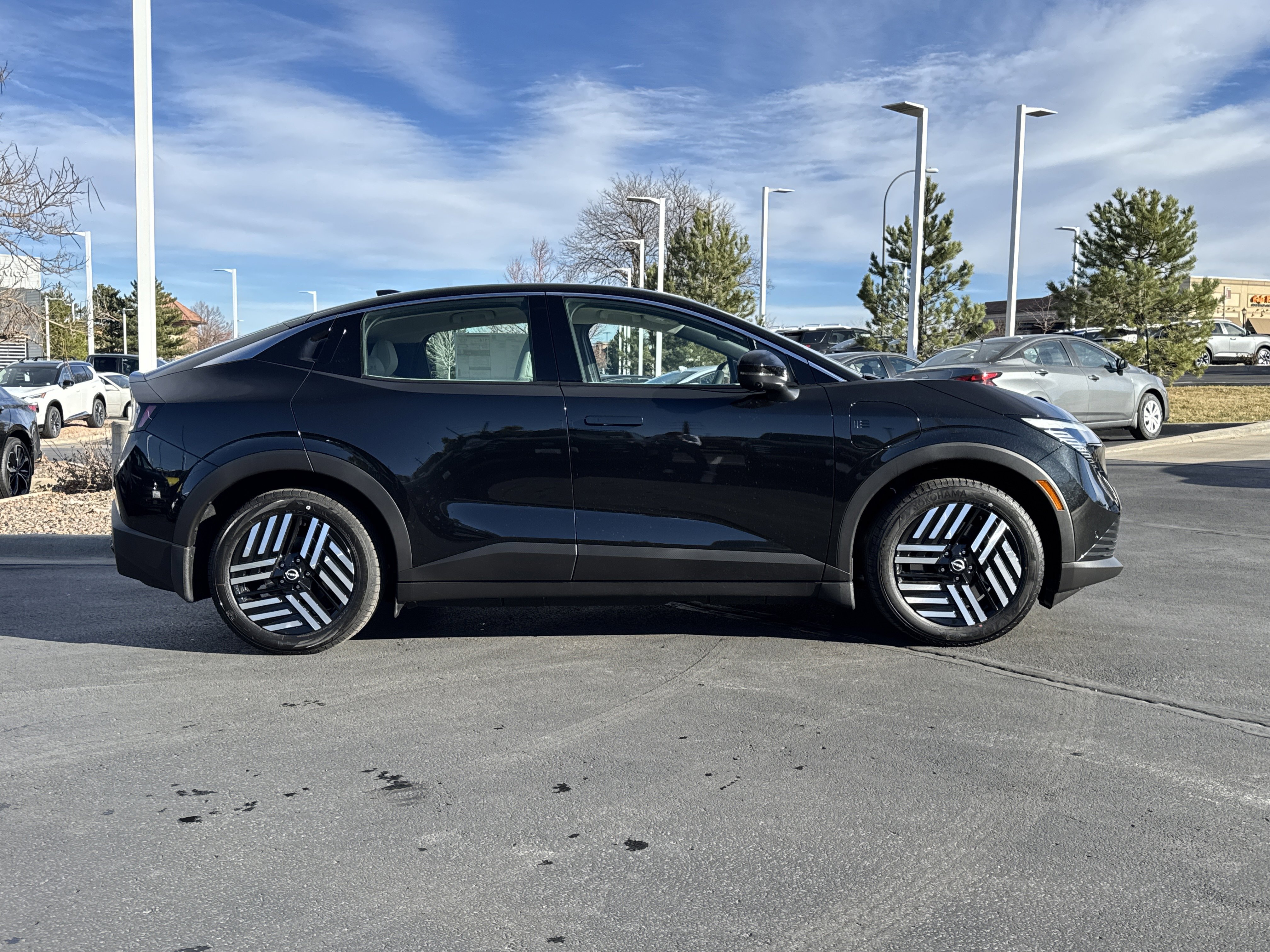 New 2026 Nissan Leaf SV+ w/ Floor Mat Package (SV+) FWD image 2