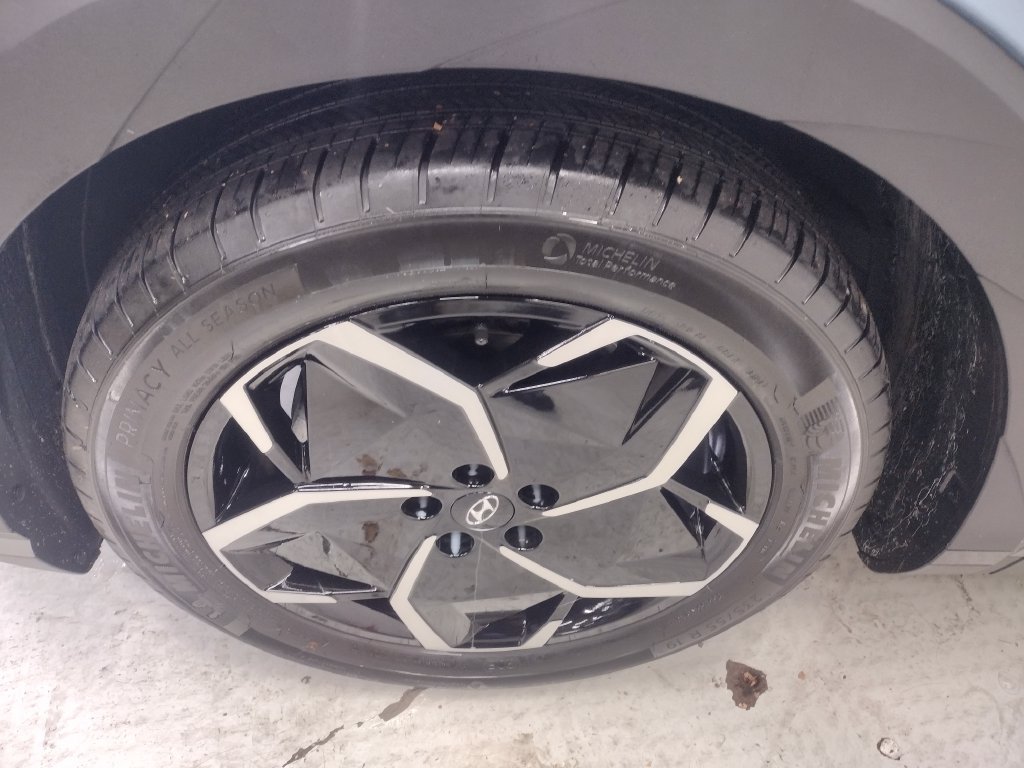 Certified 2024 Hyundai Ioniq 5 SEL RWD image 6