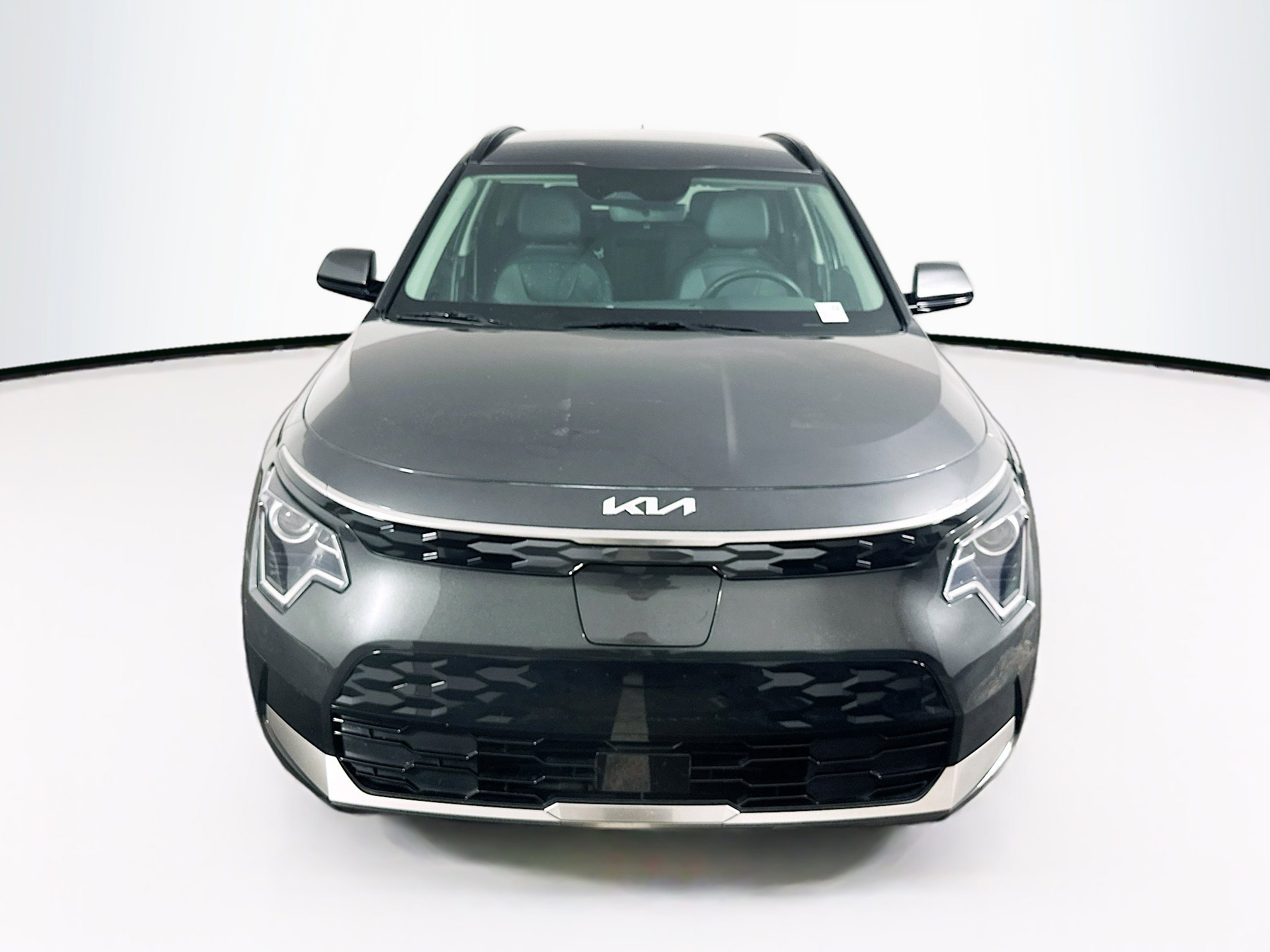 Used 2024 Kia Niro Wind FWD image 2