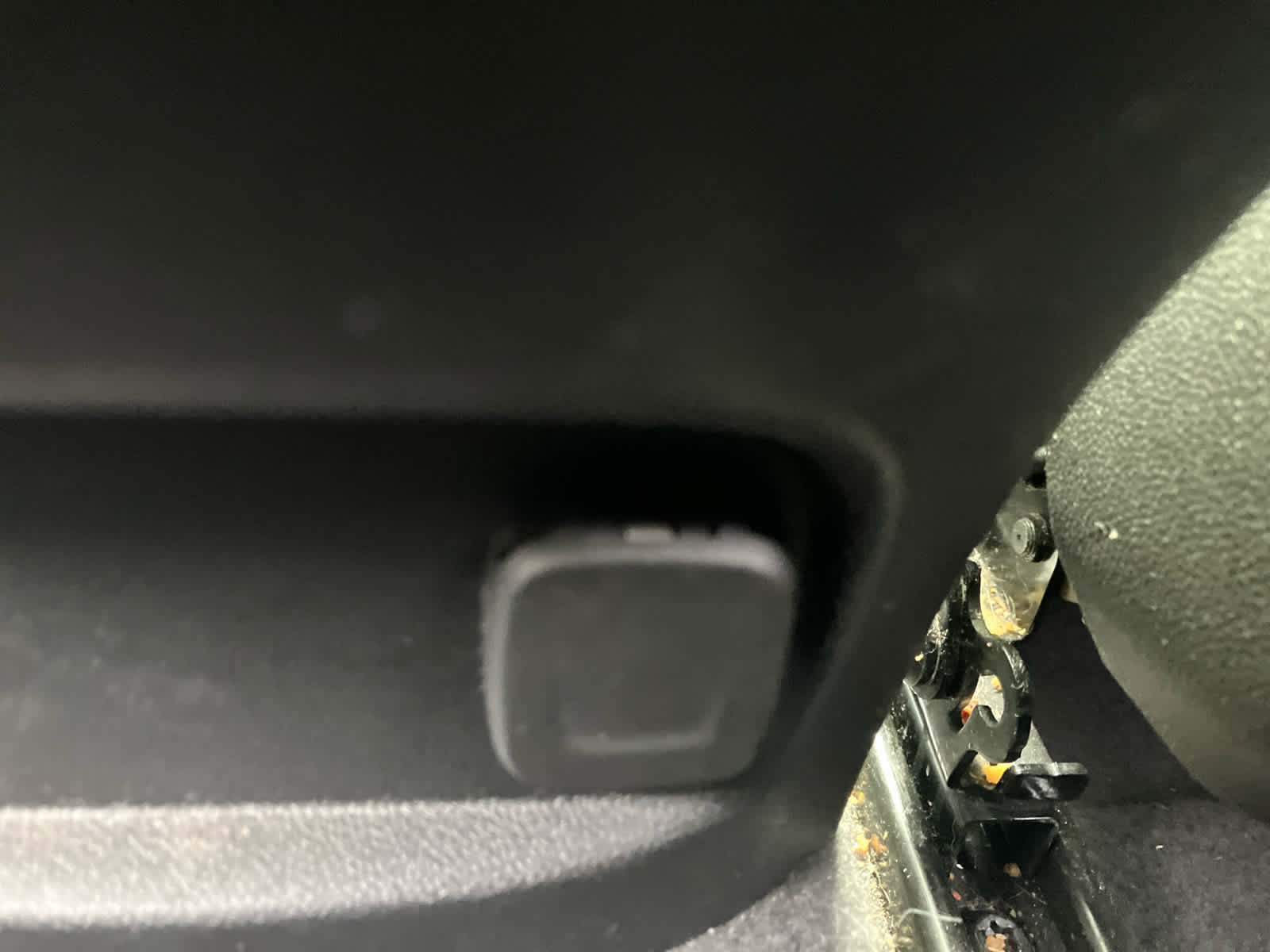 Used 2021 Chevrolet Malibu LT FWD image 34