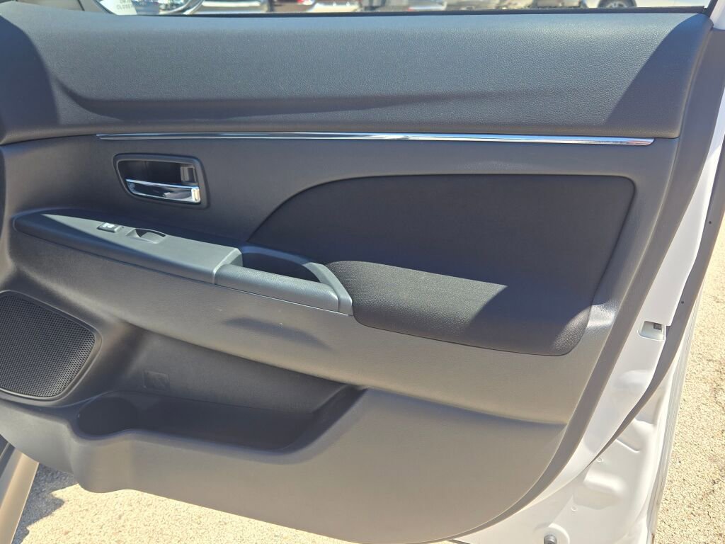 Used 2019 Mitsubishi Outlander Sport AWD image 6