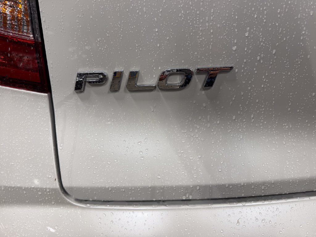 Used 2020 Honda Pilot EX image 29