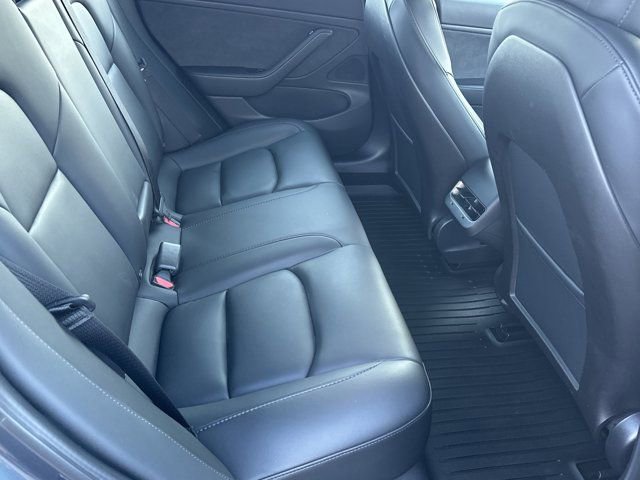 Used 2020 Tesla Model 3 Performance image 20