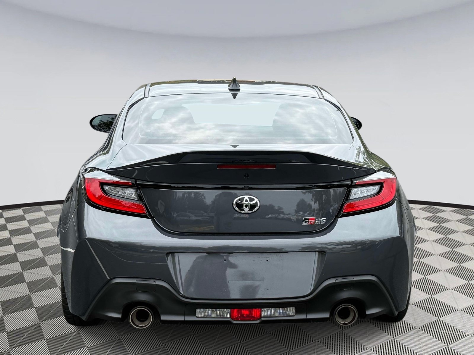 Used 2025 Toyota GR86 Premium w/ Performance Package RWD image 3