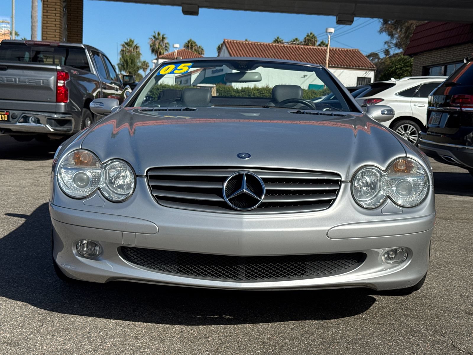Used 2005 Mercedes-Benz SL 500 image 3