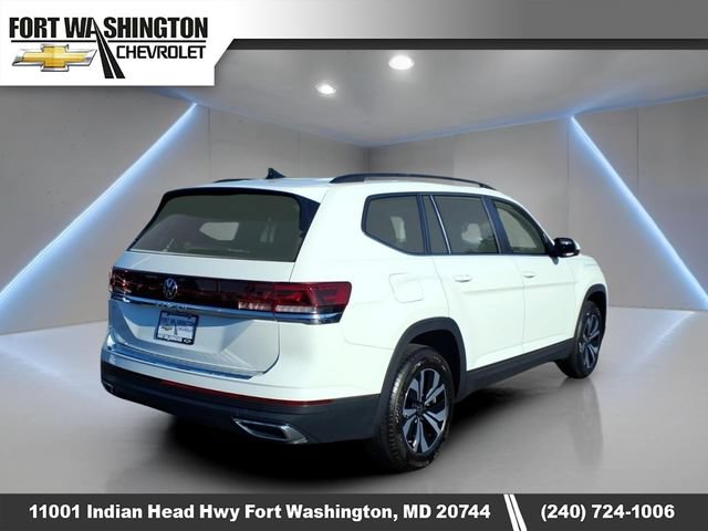 Used 2025 Volkswagen Atlas SE FWD image 3