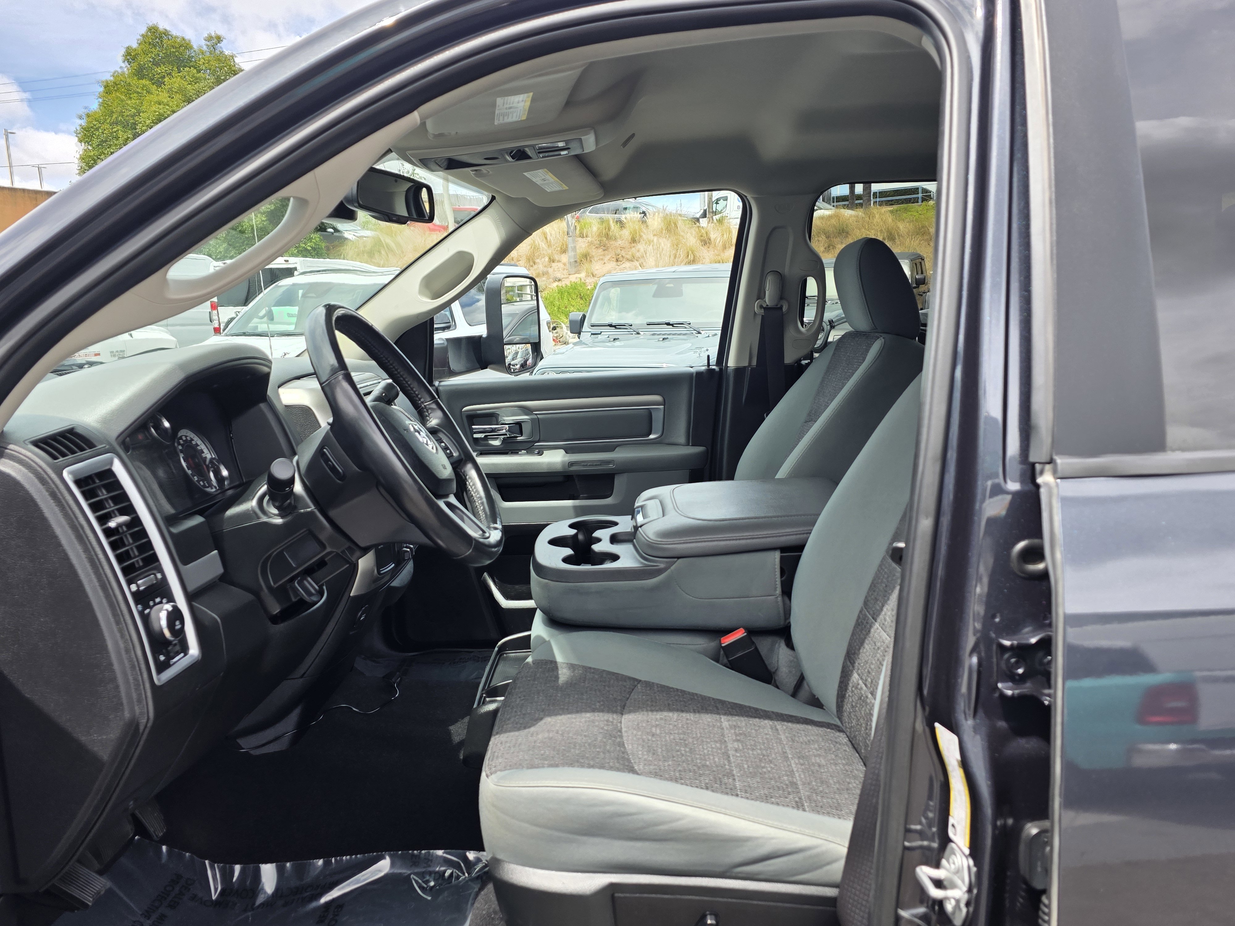 Used 2018 RAM 2500 Big Horn AWD/4WD image 12