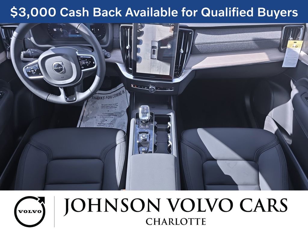 New 2026 Volvo XC90 B6 Plus w/ Protection Package Premier image 11