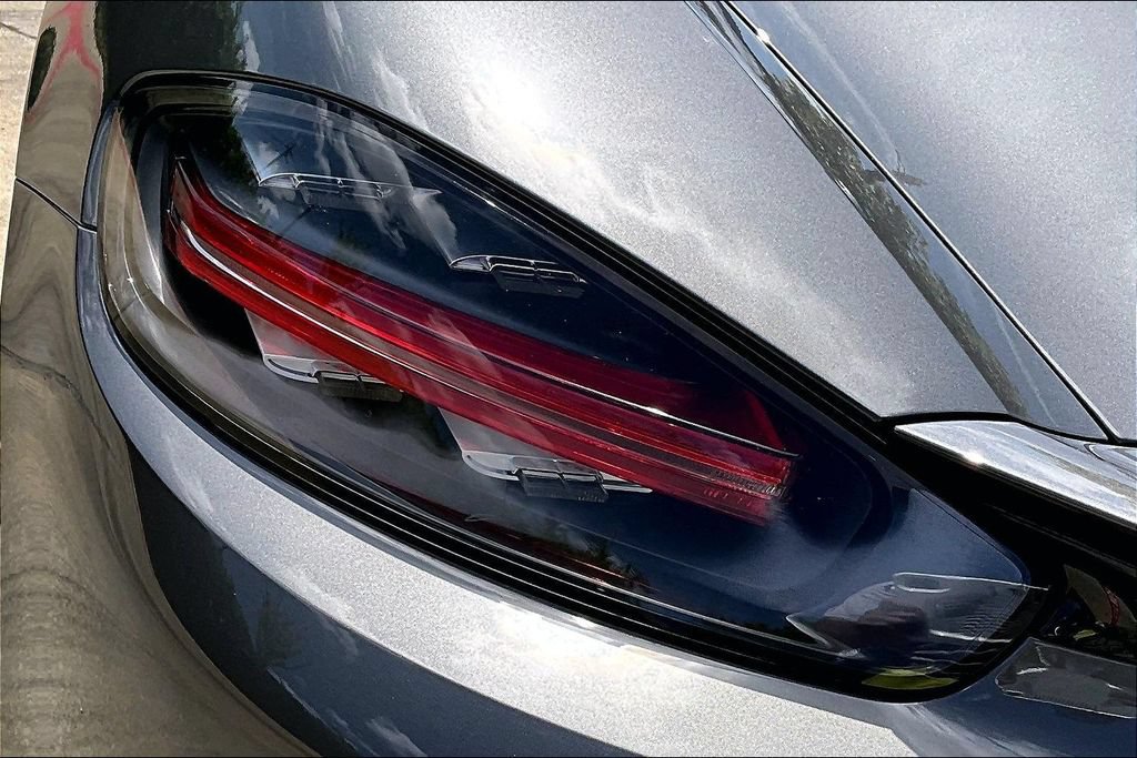Used 2017 Porsche 718 Boxster RWD image 37