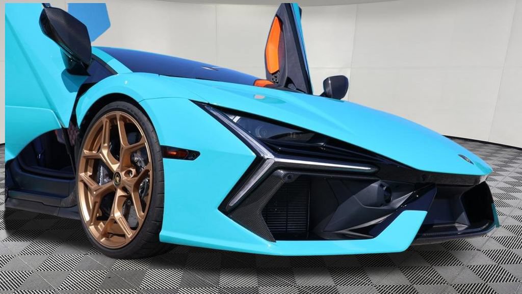 Used 2024 Lamborghini Revuelto AWD/4WD image 46