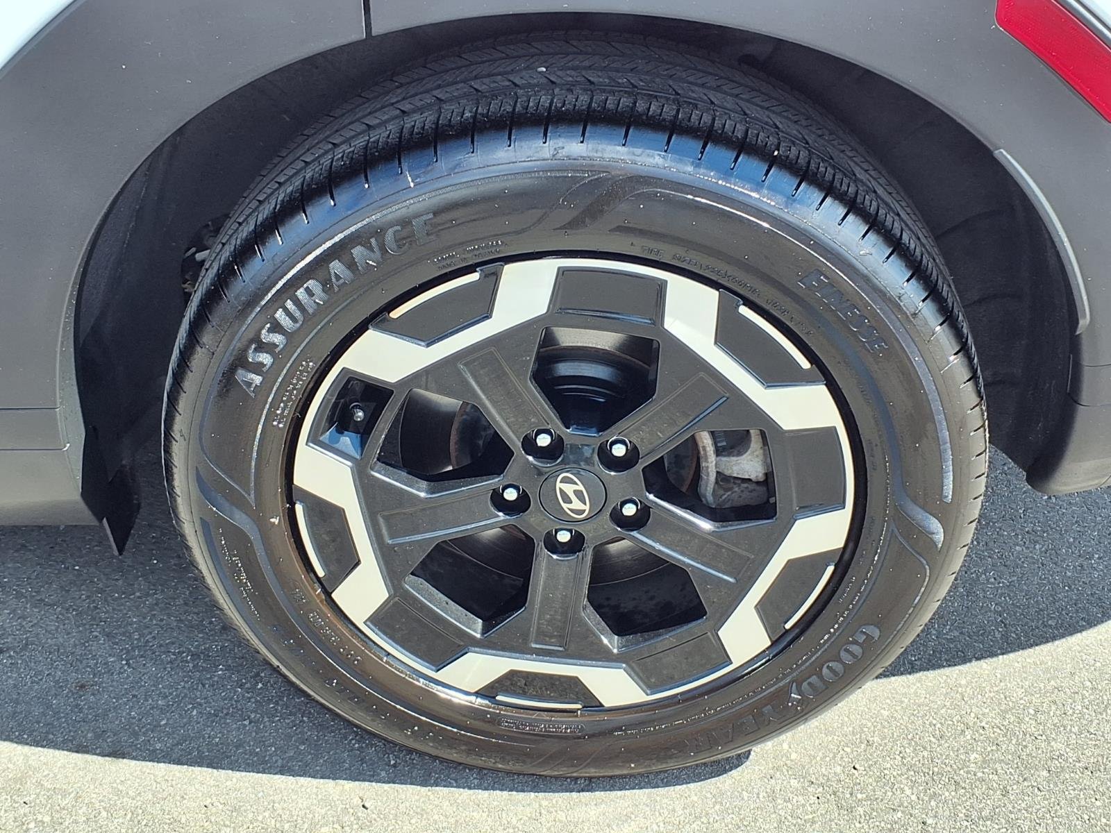 Used 2026 Hyundai Santa Fe SEL AWD/4WD image 26