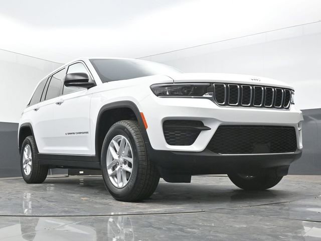 New 2026 Jeep Grand Cherokee Laredo X image 1