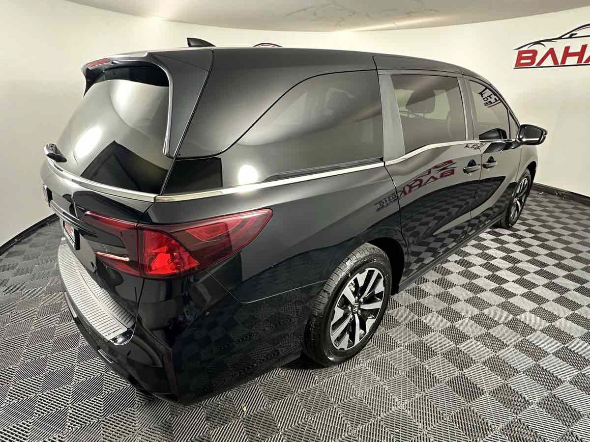 Used 2025 Honda Odyssey EX-L image 9