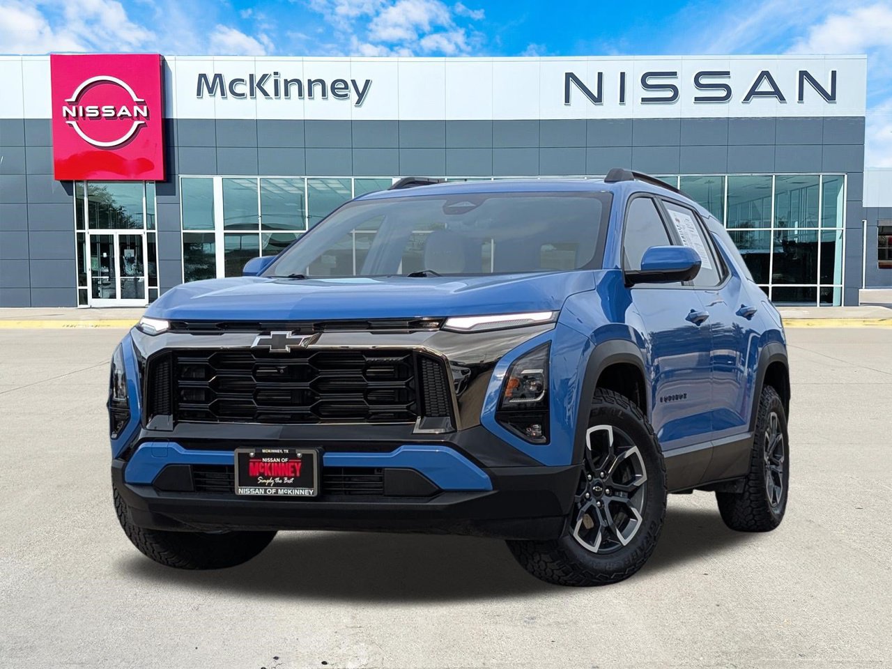 Used 2026 Chevrolet Equinox ACTIV w/ Convenience Package III AWD/4WD image 1