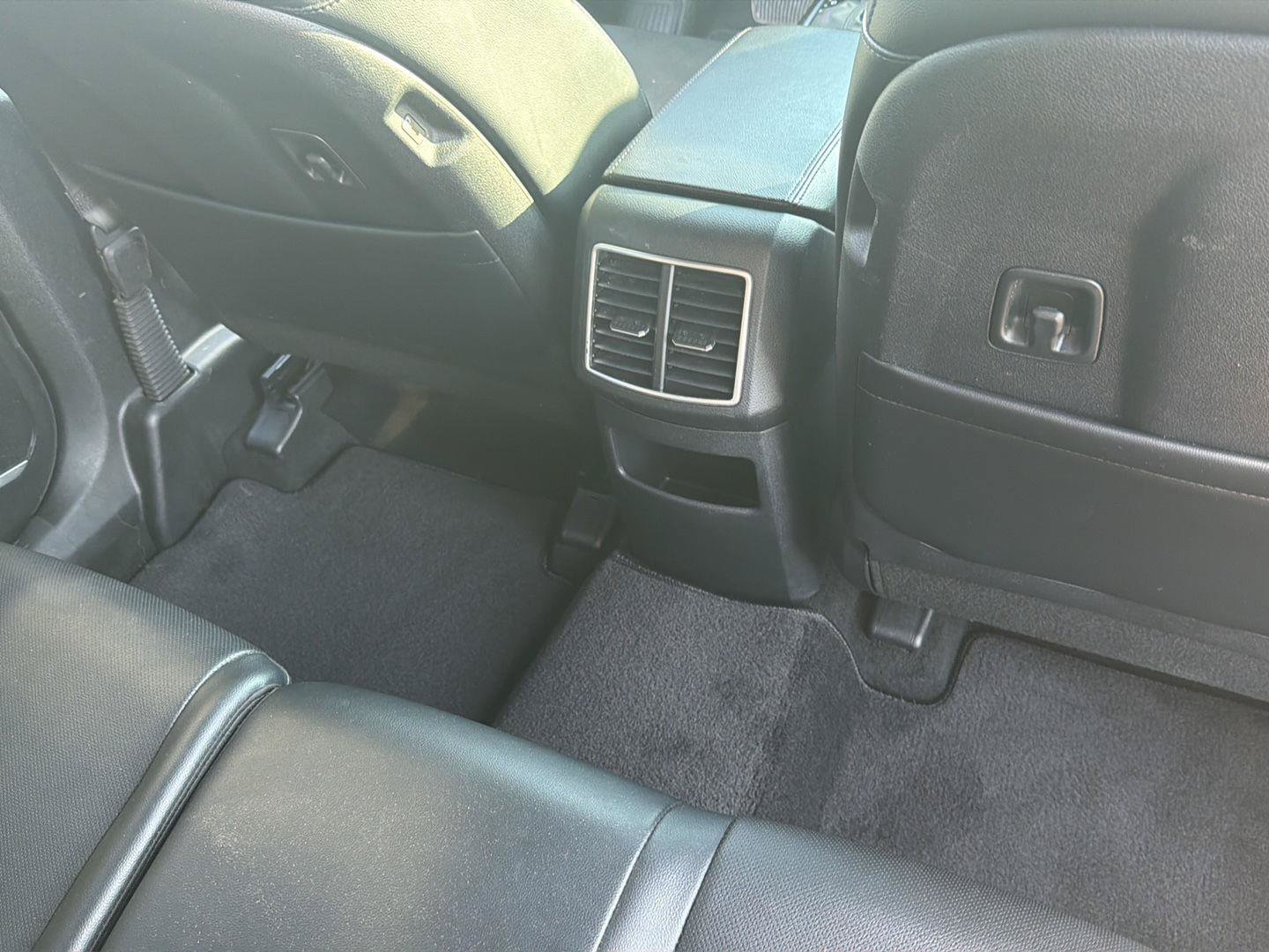 Used 2023 Kia Sportage X-Line w/ X-Line Premium Package AWD/4WD image 16