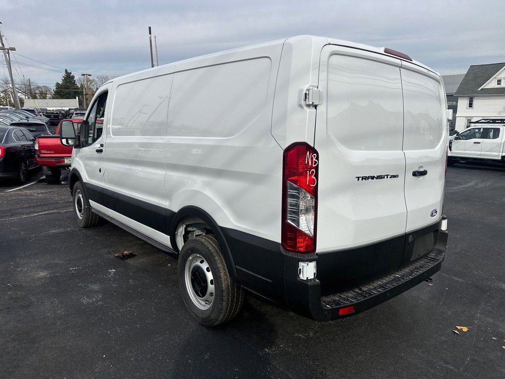 New 2026 Ford Transit 250 Low Roof w/ Load Area Protection Package image 29