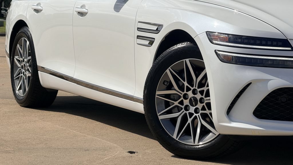 Used 2026 Genesis G80 2.5T AWD/4WD image 15