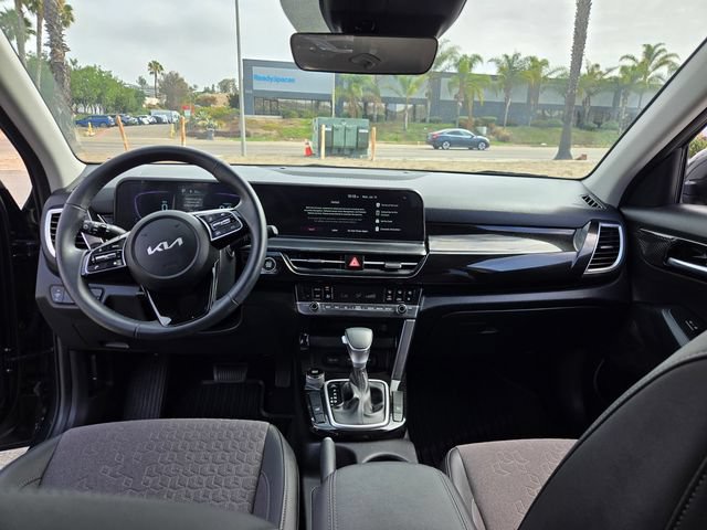 Used 2026 Kia Seltos S FWD image 14
