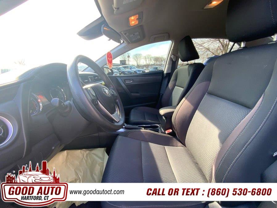 Used 2018 Toyota Corolla LE FWD image 7