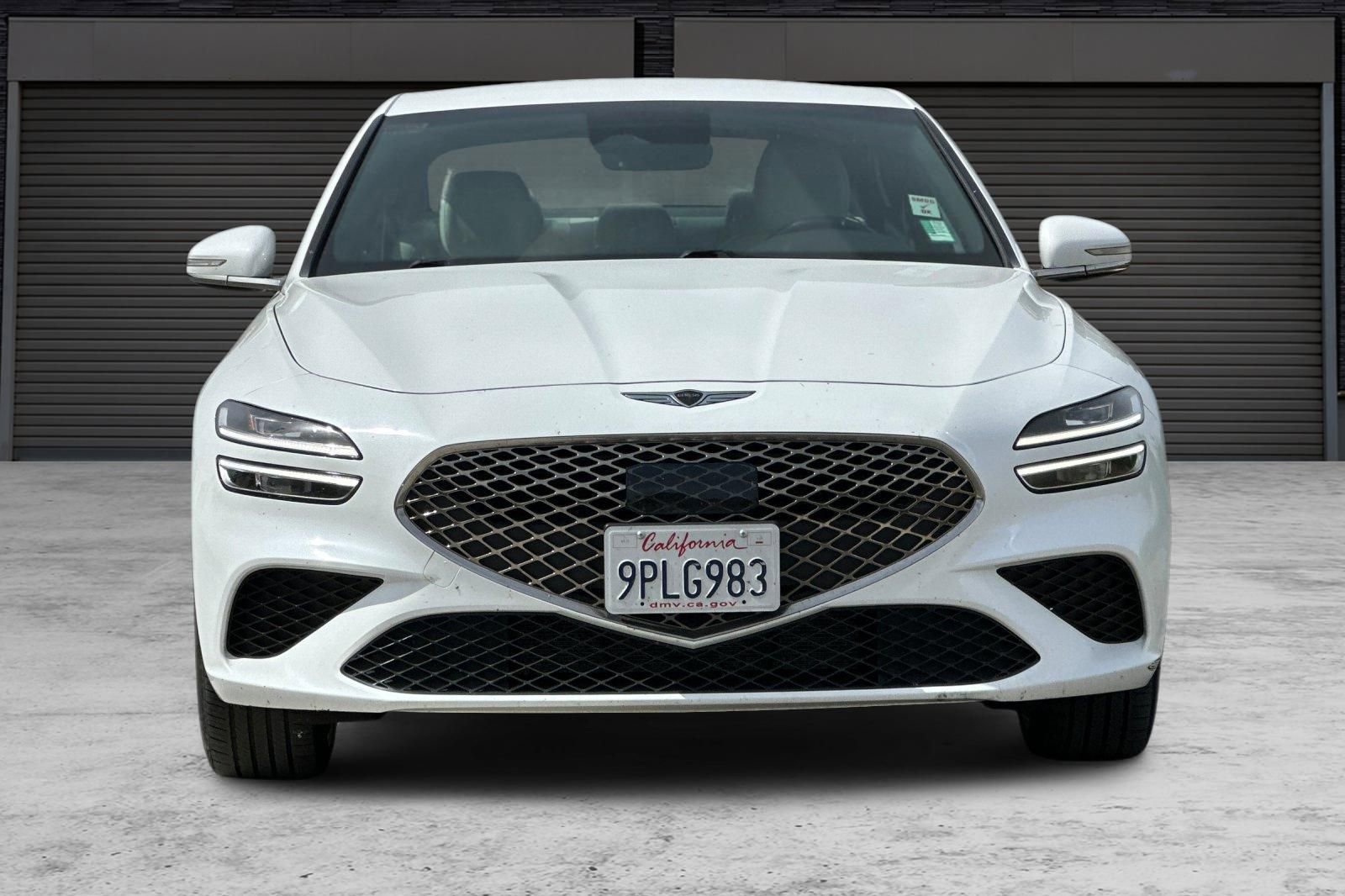 Used 2025 Genesis G70 2.5T image 10