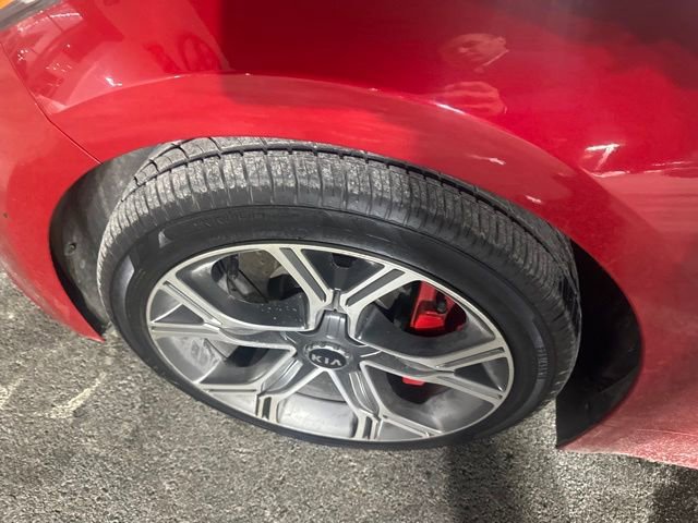 Used 2019 Kia Stinger GT image 16