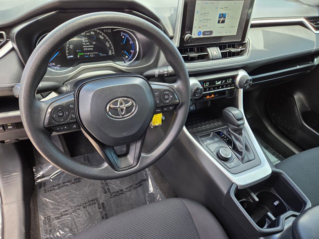 Certified 2024 Toyota RAV4 LE AWD/4WD image 10