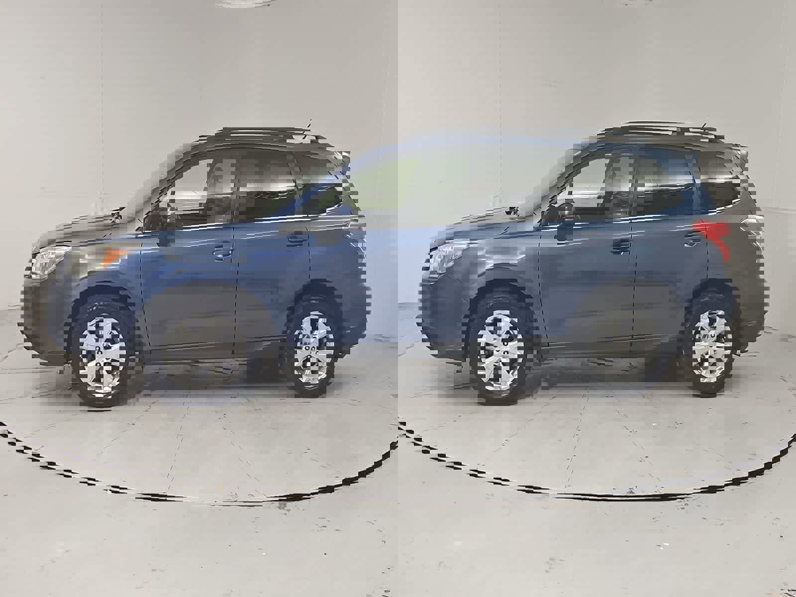 Used 2014 Subaru Forester 2.5i Touring w/ Popular Package #2 image 3