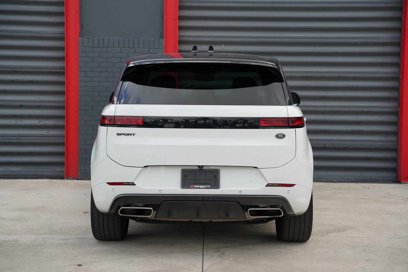 Used 2023 Land Rover Range Rover Sport SE Dynamic AWD/4WD image 5