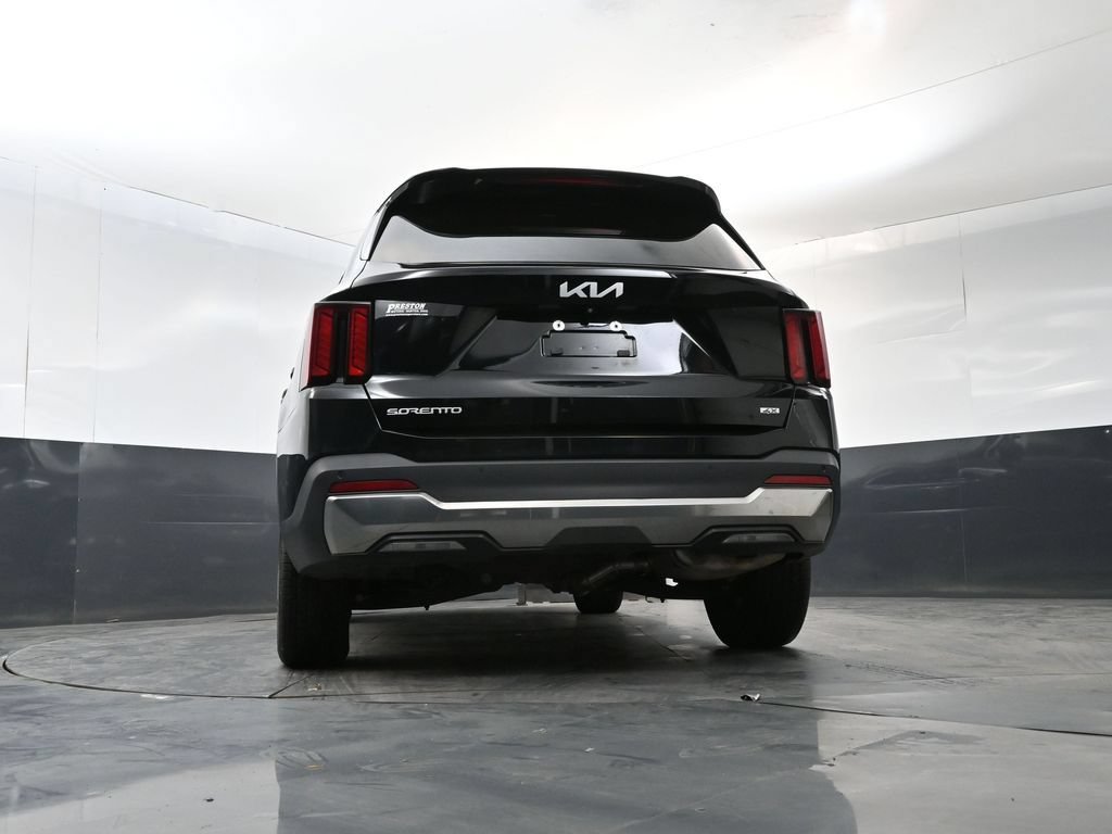 Certified 2024 Kia Sorento S AWD/4WD image 22
